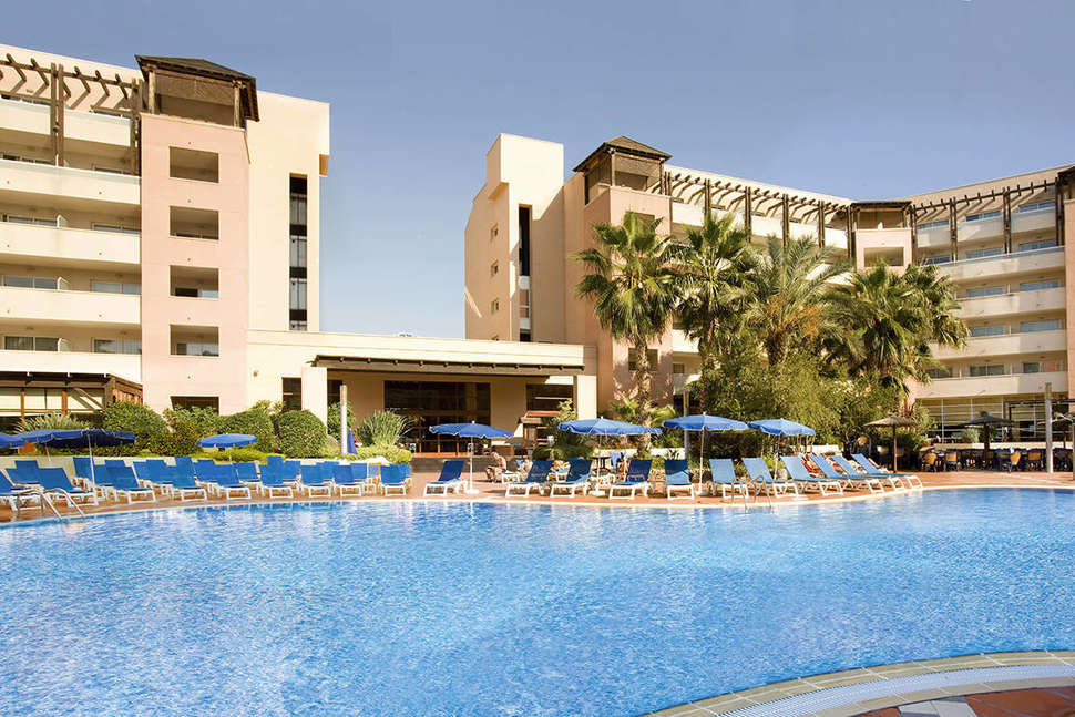 Ein Foto vom Pool im H10 Salauris Palace