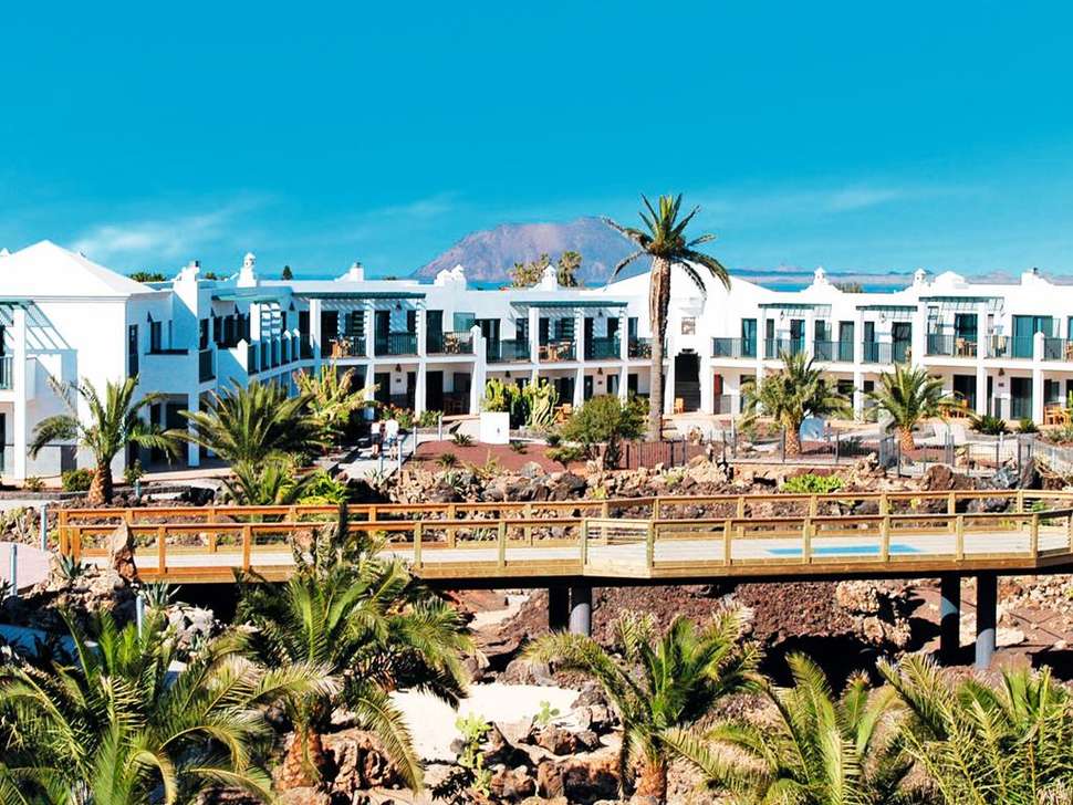 Een foto van het terras bij Las Marismas de Corralejo