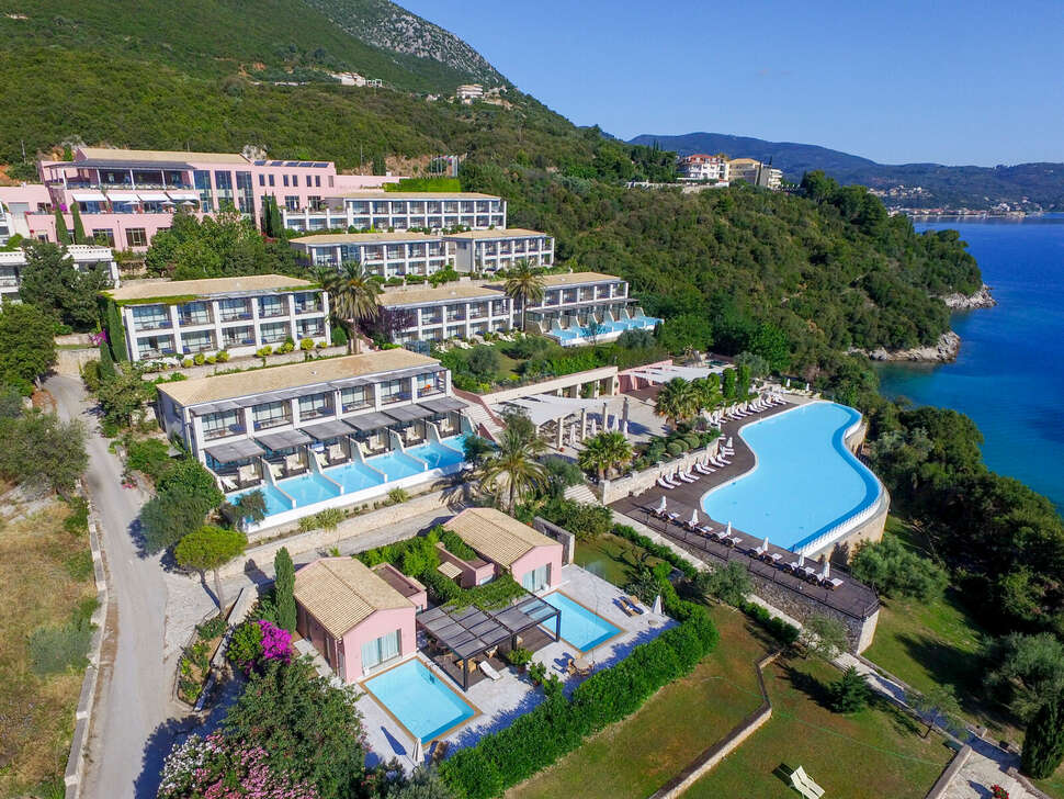 Ein Foto vom Pool im Ionian Blue