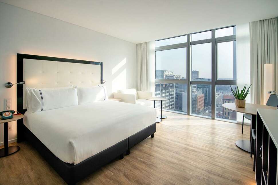 Ein Foto Innside Milano Torre GalFa by Melia