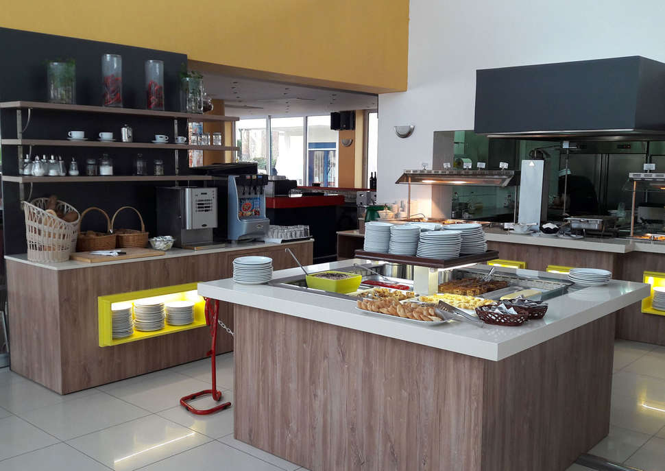Een foto van de faciliteiten bij Meropi Hotel & Appartementen