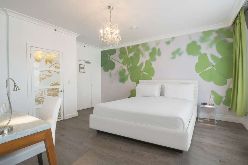 Een foto van The President Hotel