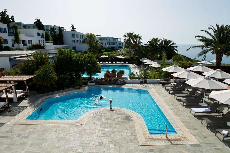 Een foto van het zwembad bij Robinson Club Daidalos