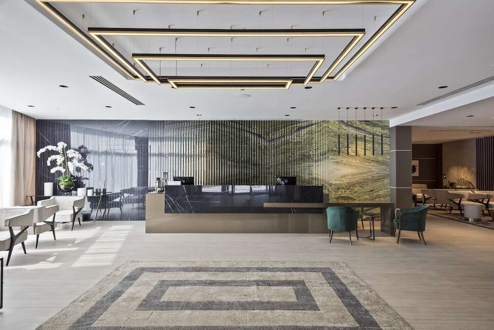 Een foto van Hotel AMI Budva Petrovac