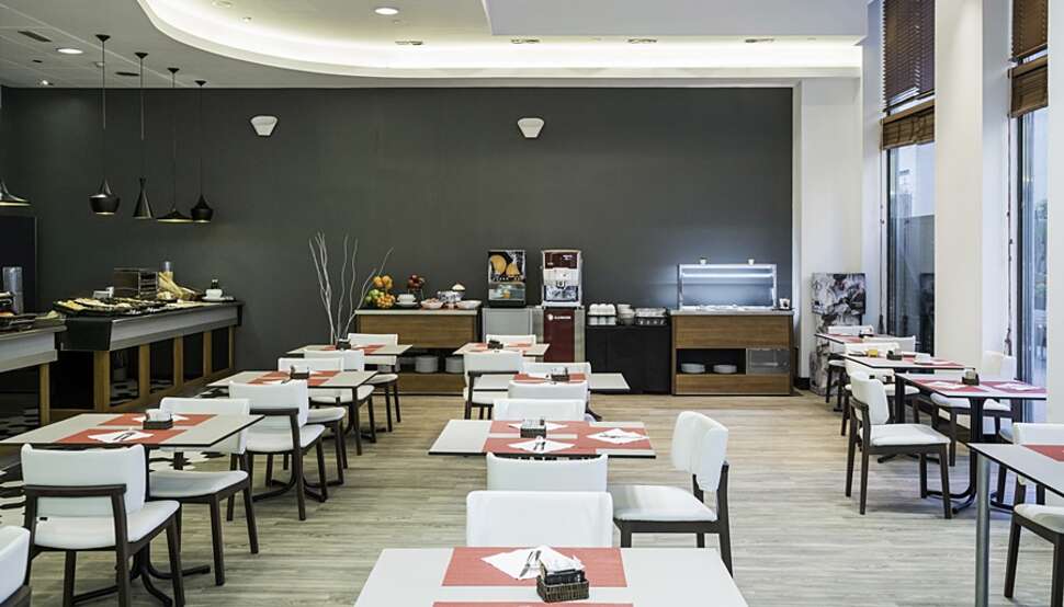 Een foto van Hotel Ilunion Valencia 3