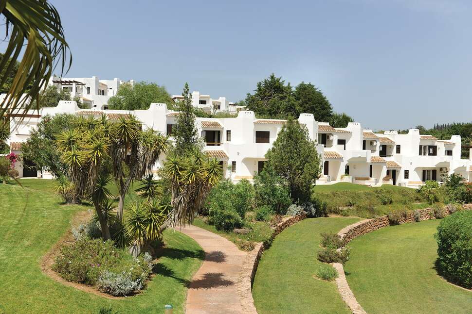 Een foto van de buitenkant van Clube Albufeira Garden Village