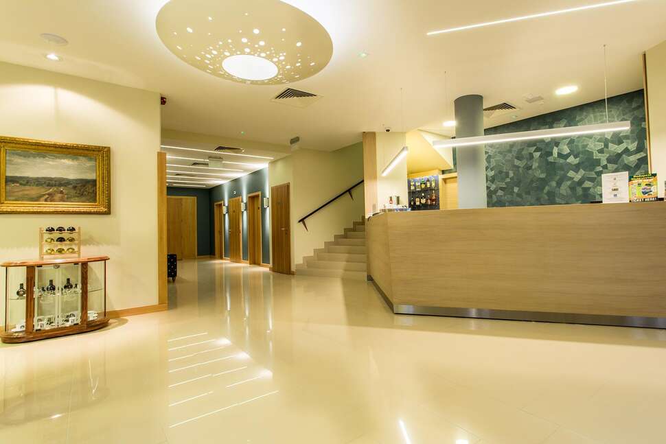 Een foto van het interieur van Corvin Hotel Corvin Wing