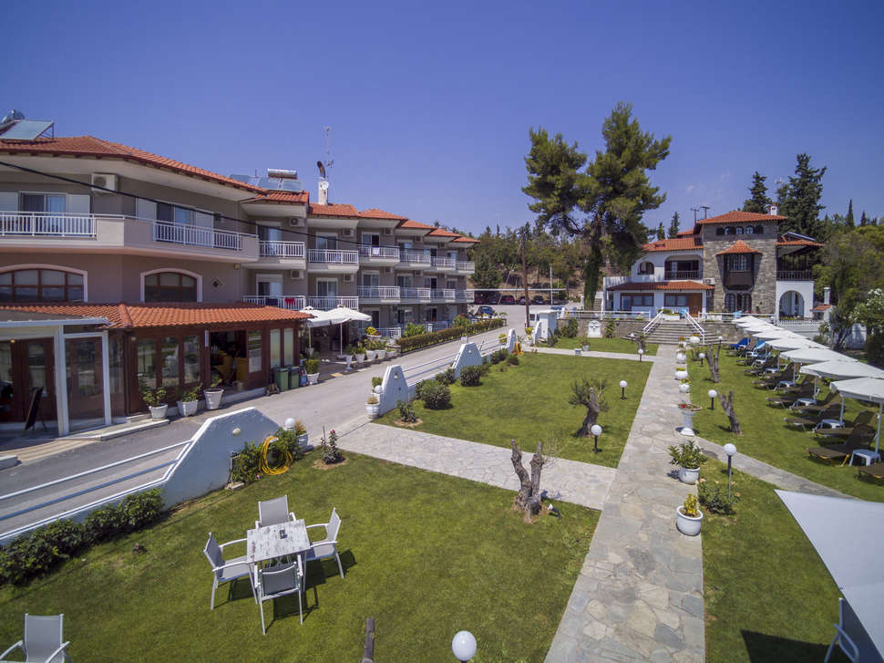 Een foto van de buitenkant van Georgalas Sun Beach Resort