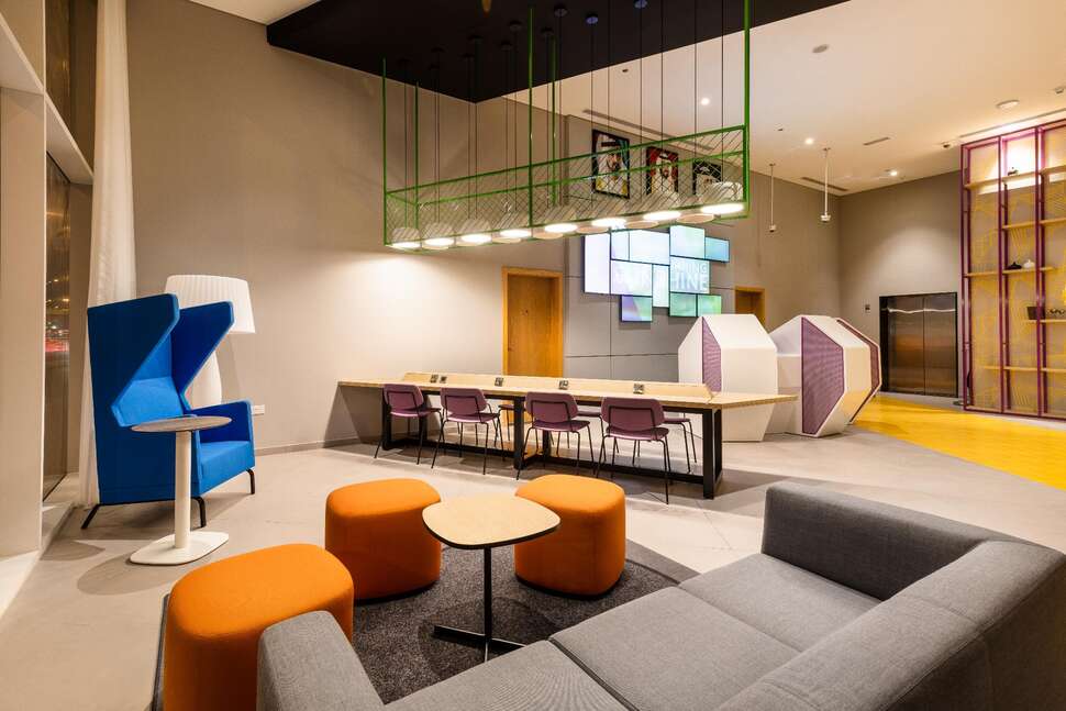 Een foto van Studio M Arabian Plaza