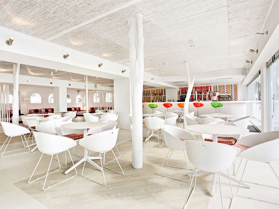 Een foto van de faciliteiten bij Grupotel Ibiza Beach Resort