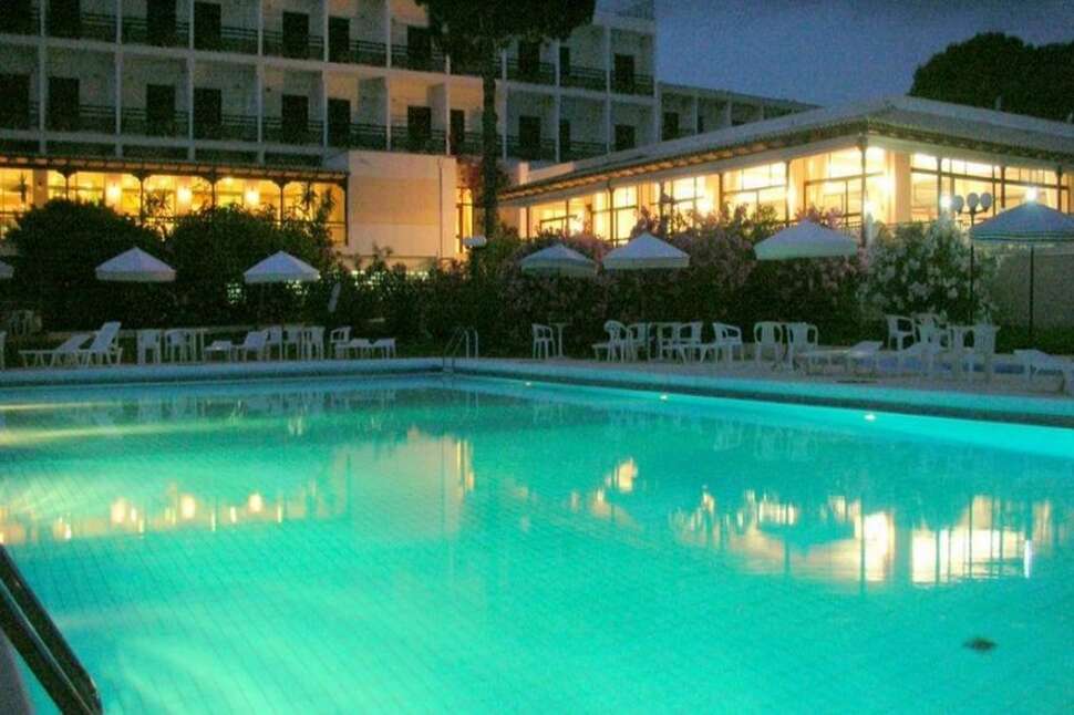 Ein Foto Irinna Hotel