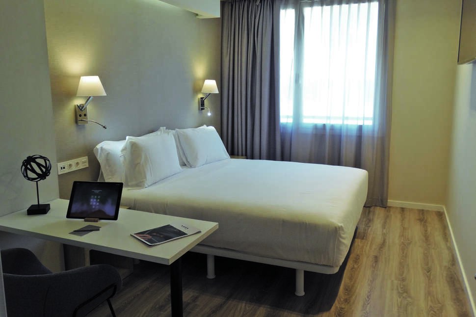 Ein Foto Abba Suites Bilbao City Center