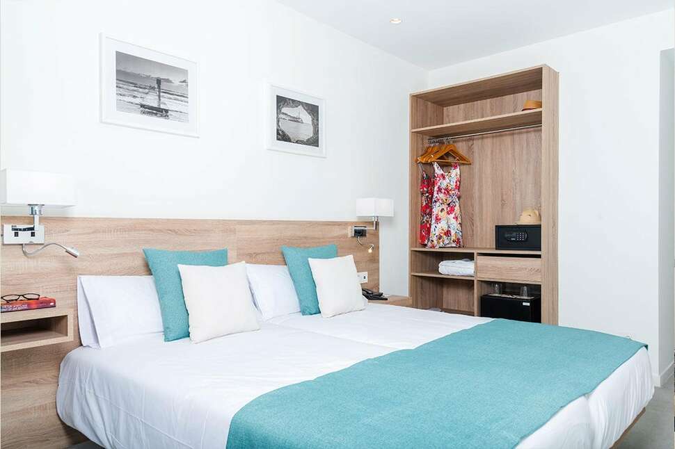 Ein Foto Aparthotel Marina Drach