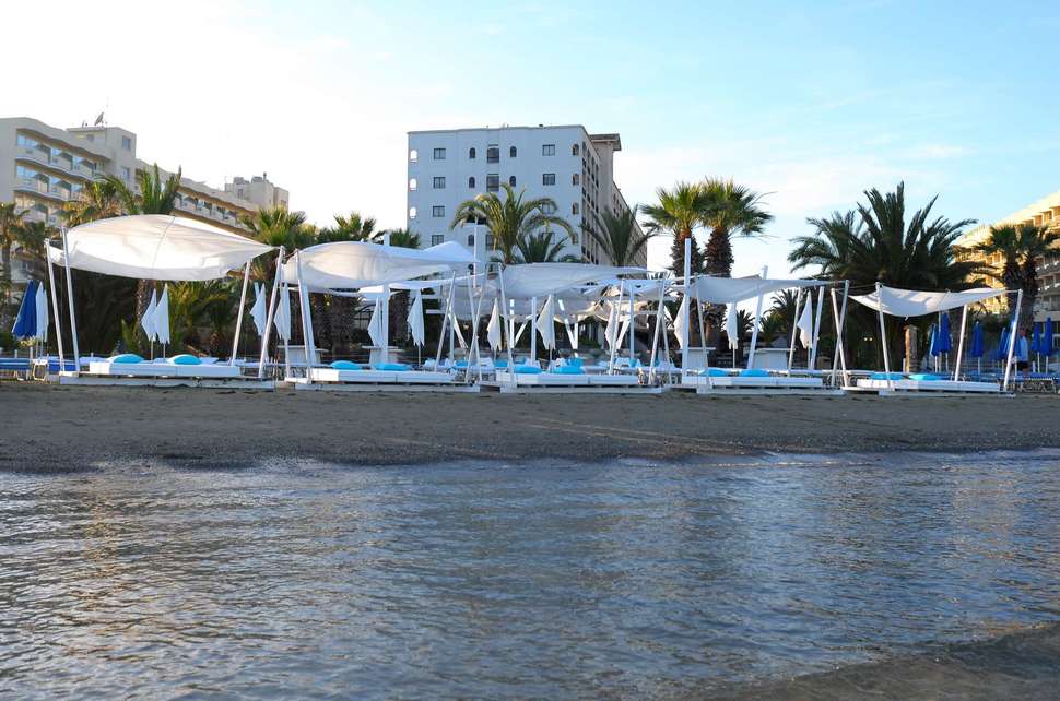 Ein Foto Sandy Beach Hotel & Spa