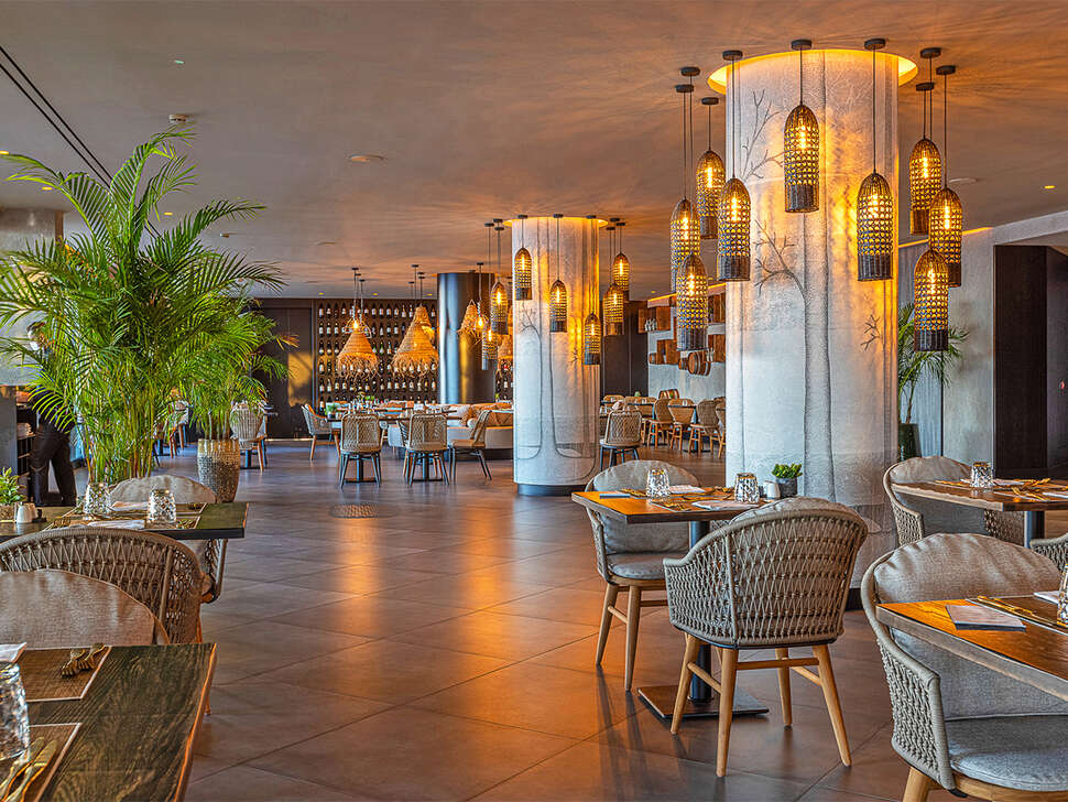 Een foto van de faciliteiten bij Faro Lopesan Collection Hotel