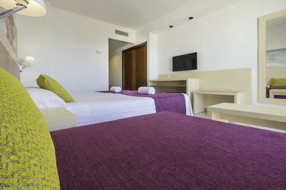 Een foto van Blue Sea Coral Beach