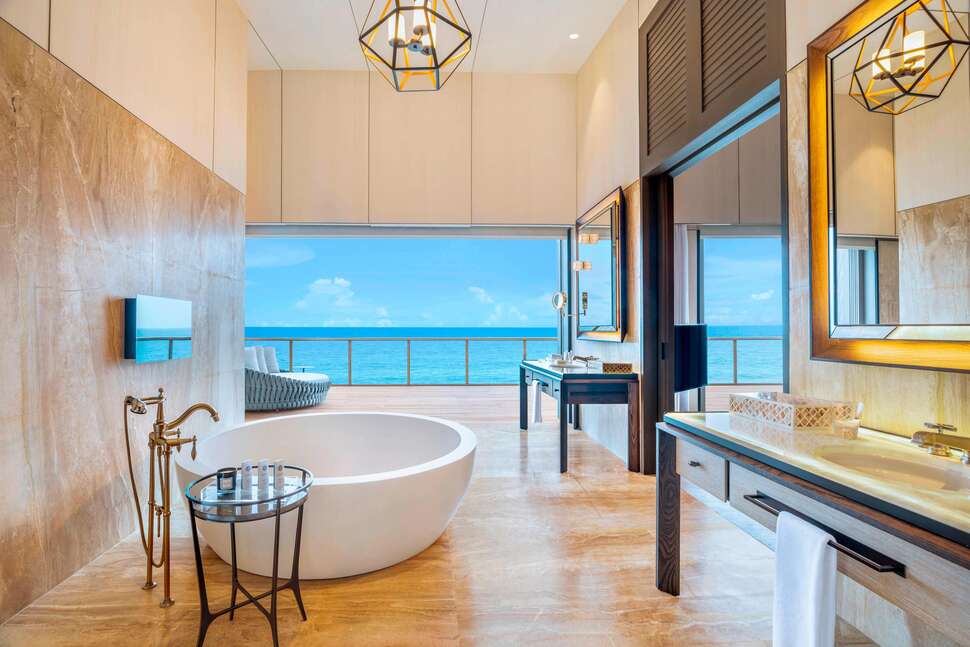 Ein Foto The St. Regis Maldives Vommuli Resort