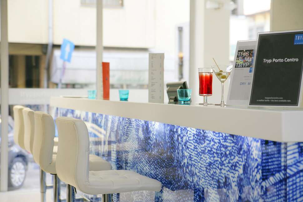 Ein Foto von den Einrichtungen im Tryp by Wyndham Porto Centro Hotel