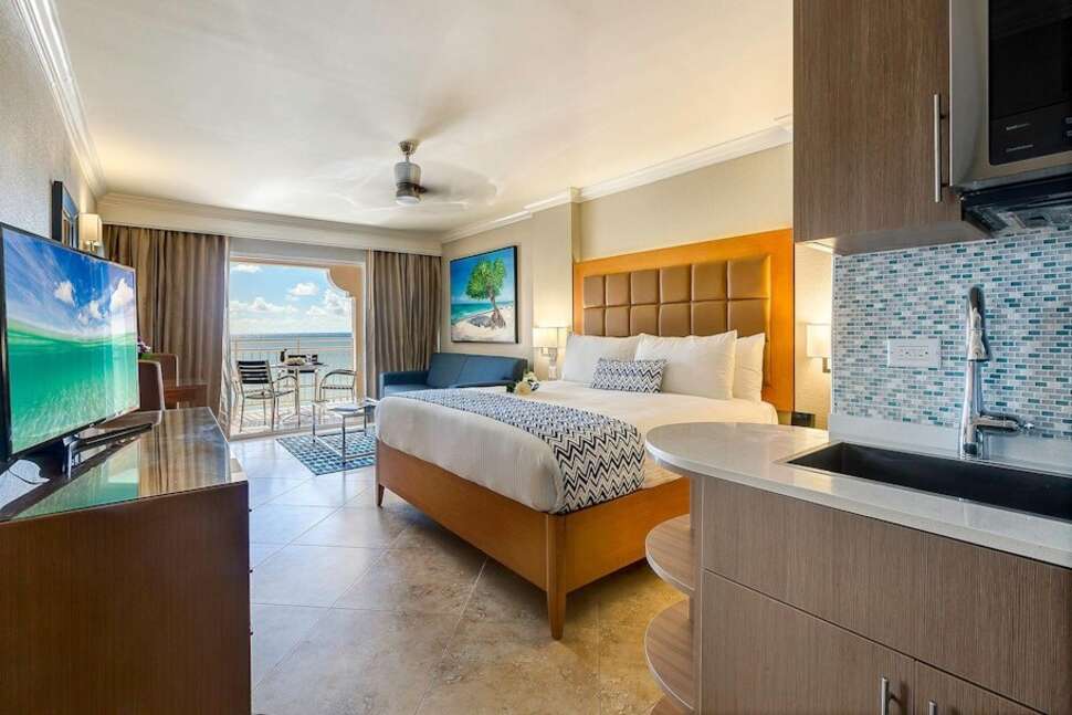 Een foto van Divi Little Bay Beach Resort