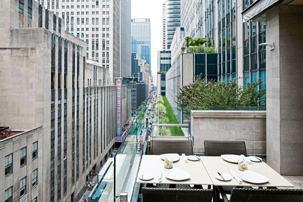 Ein Foto DoubleTree by Hilton New York Midtown Fifth Ave