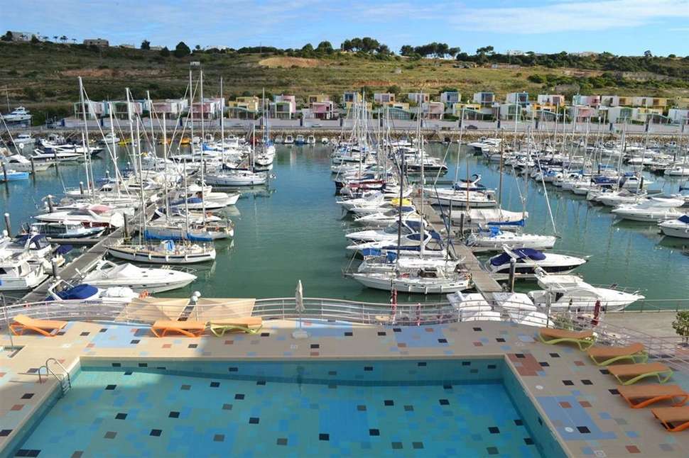 Een foto van het zwembad bij Appartementen Marina De Albufeira