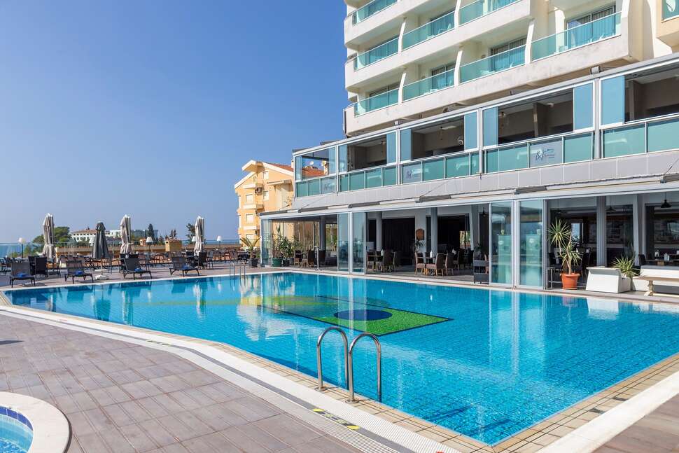 Ein Foto vom Pool im Elite World Kusadasi