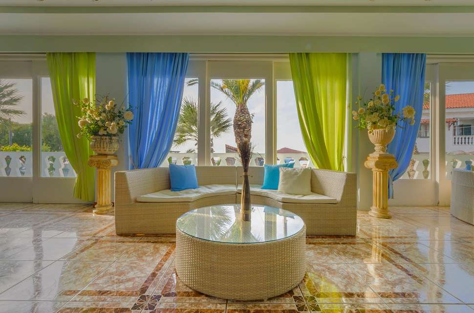 Een foto van het interieur van Kokkari Beach