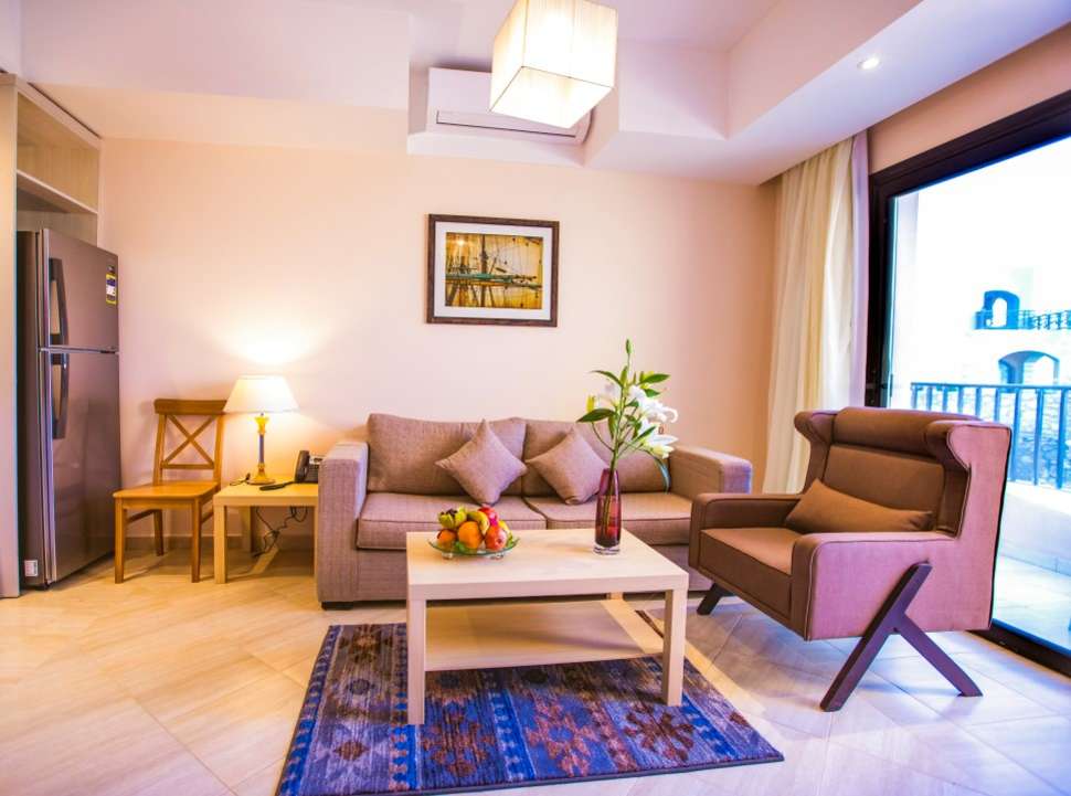 Ein Foto Sky View Suites Hotel