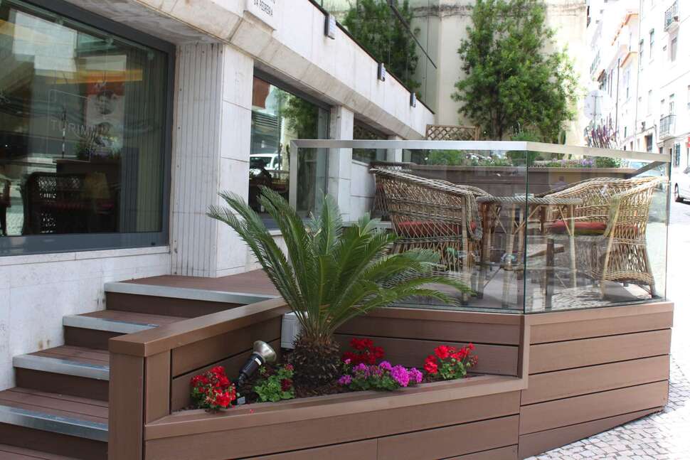 Een foto van het terras bij Turim Europa Hotel