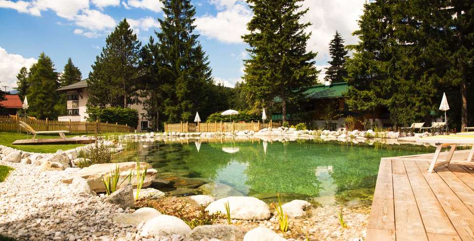 Ein Foto von der Außenansicht des Bergresort Seefeld