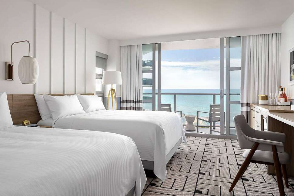 Ein Foto Cadillac Hotel & Beach Club