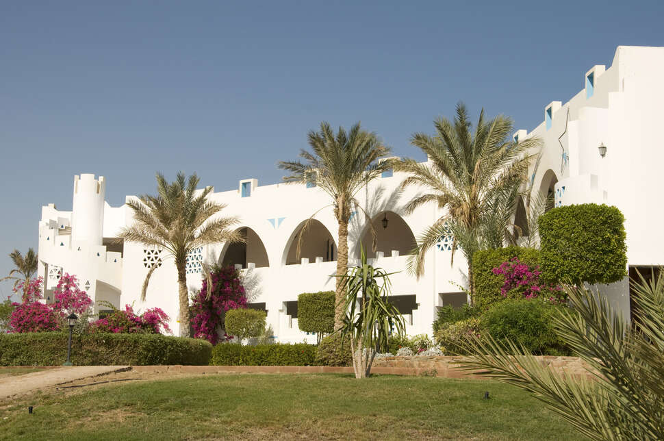 Een foto van de buitenkant van The Three Corners Equinox Beach Resort
