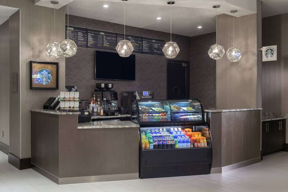 Een foto van de faciliteiten bij Courtyard by Marriott Edgewater NYC Area