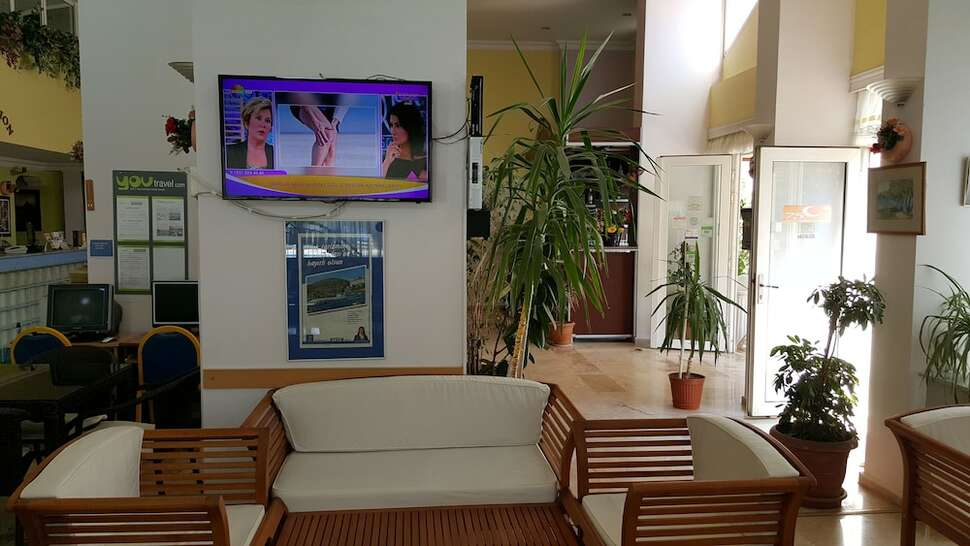 Ein Foto Golden Moon Aparthotel