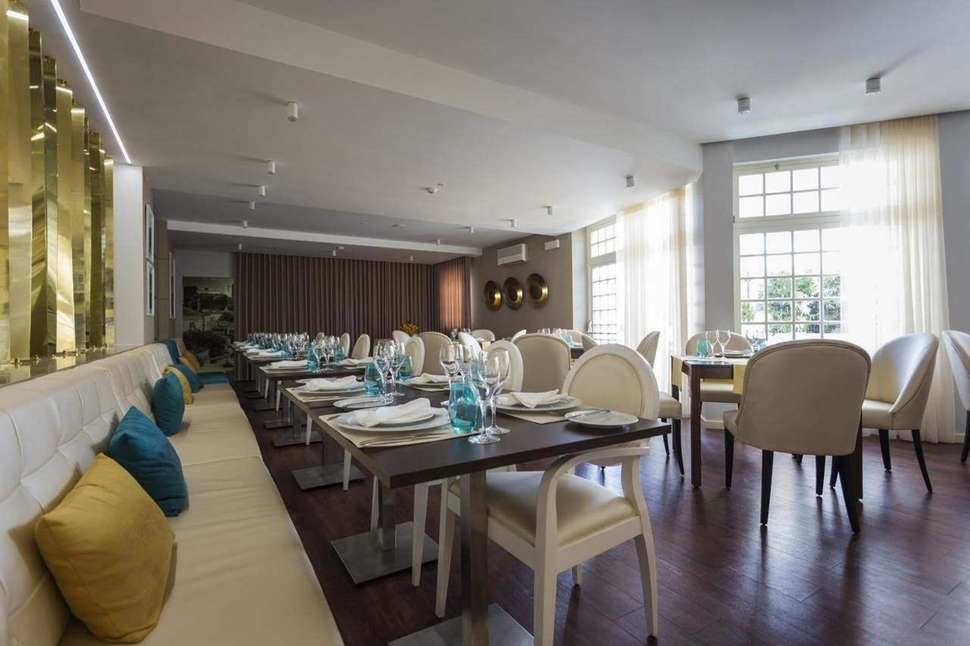 Een foto van de faciliteiten bij Josefa D Obidos Hotel