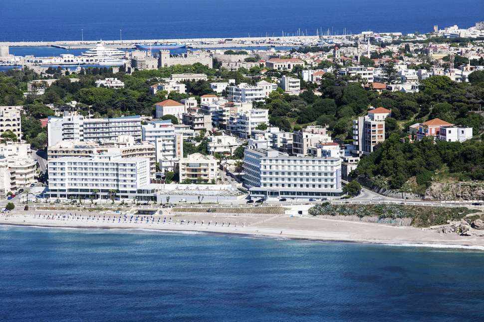 Een foto van de buitenkant van Rhodos Horizon Resort