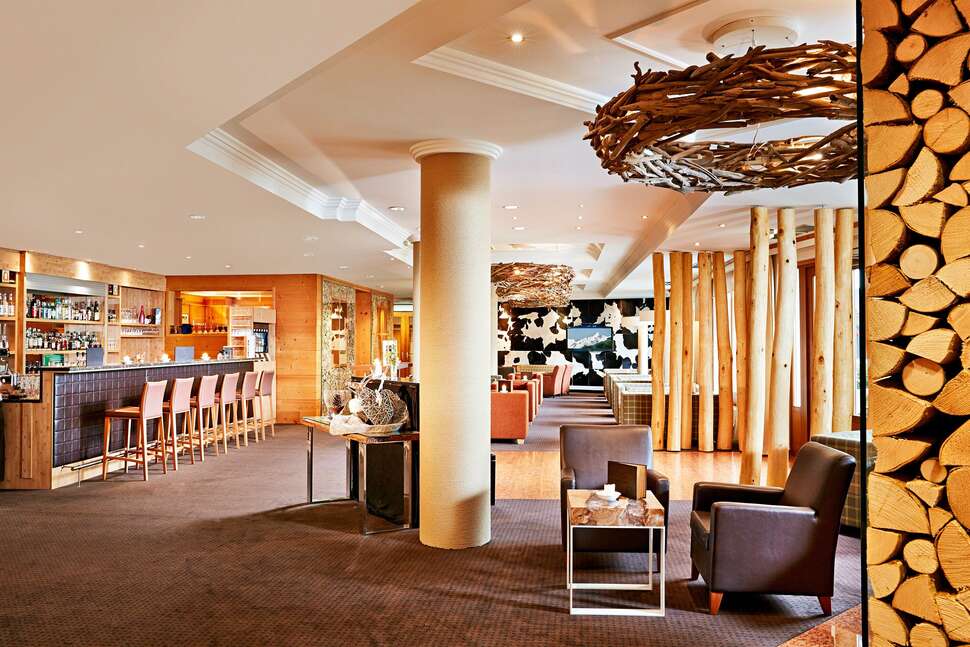 Een foto van het interieur van Das Alpenhaus Kaprun