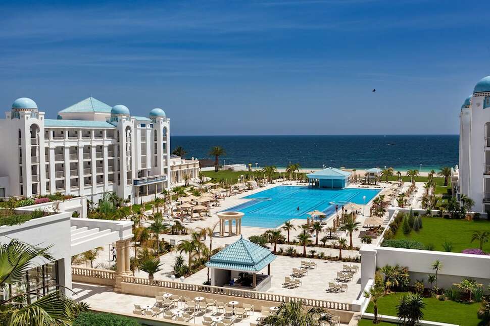 Ein Foto von einer Übersicht des Barcelo Concorde Green Park Palace