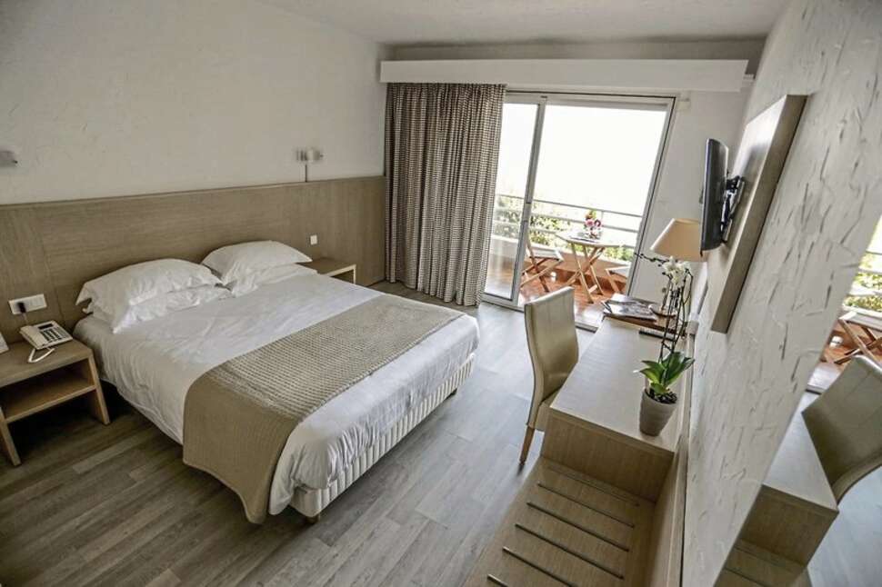 Ein Foto Hotel Alivi