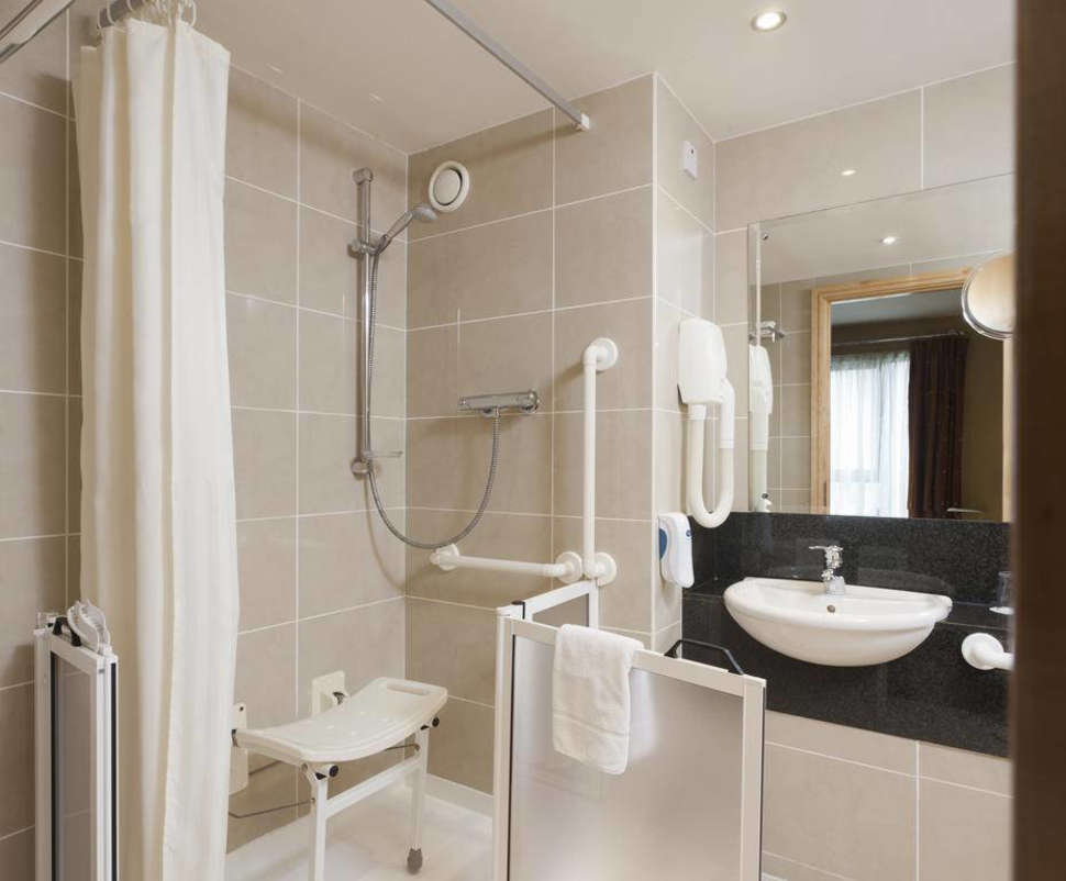 Een foto van The Academy Plaza Hotel