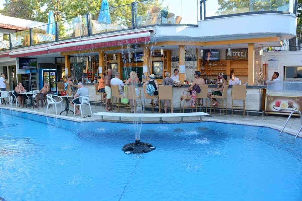 Een foto van het zwembad bij Hotel Istankoy Bodrum