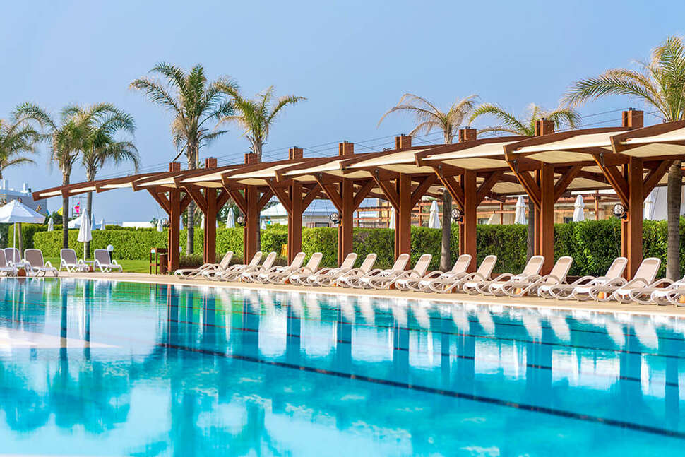 Een foto van het zwembad bij Hotel Baia Lara