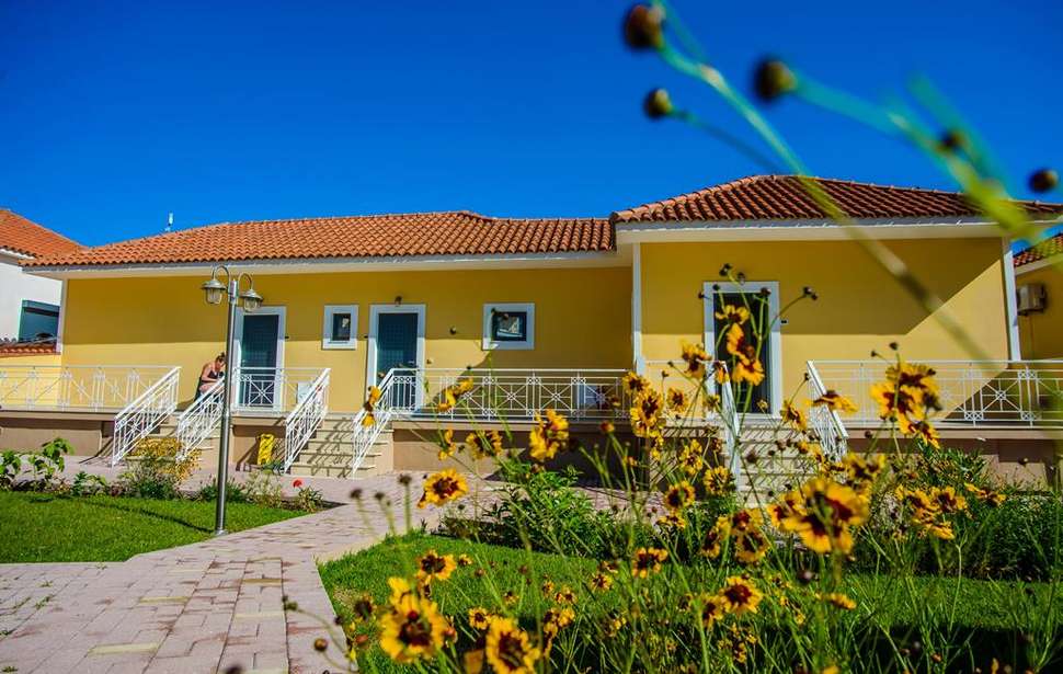 Een foto van de buitenkant van Seaview Village