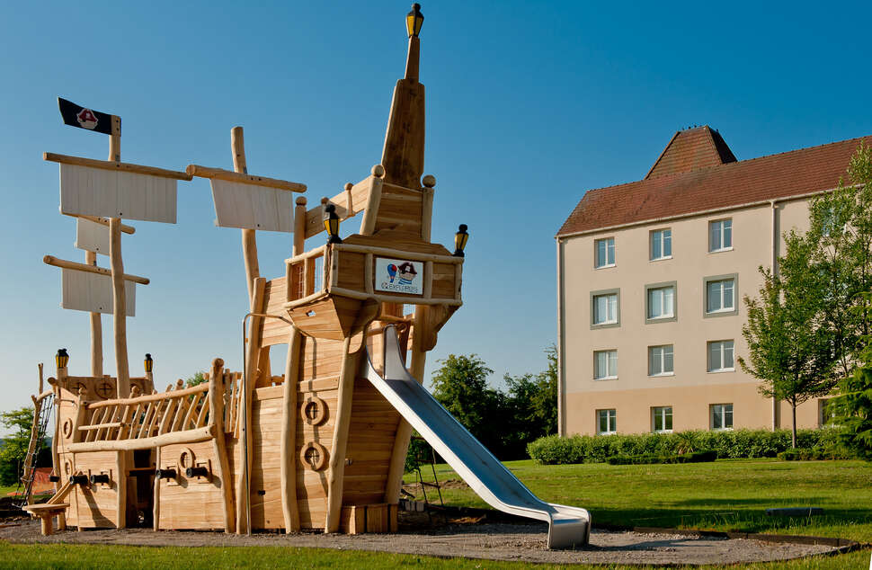 Ein Foto von den Einrichtungen im Explorers Hotel