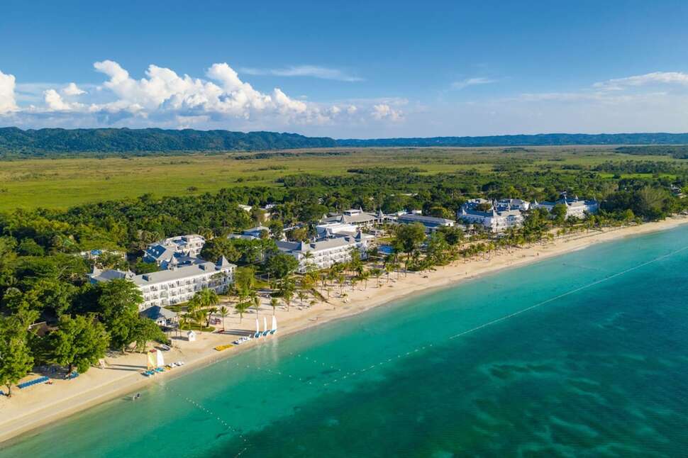 Een foto van de buitenkant van Riu Palace Tropical Bay