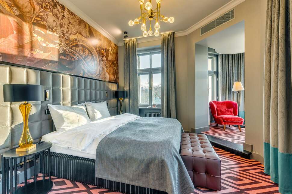 Een foto van Grand Poet Hotel