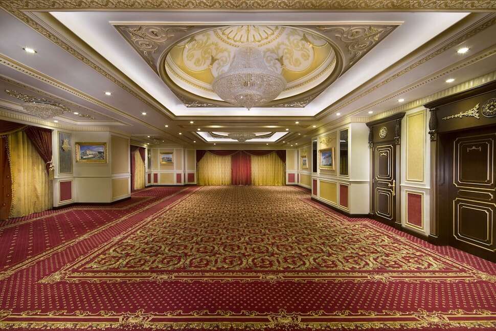 Ein Foto Royal Rose Abu Dhabi Curio Collection by Hilton