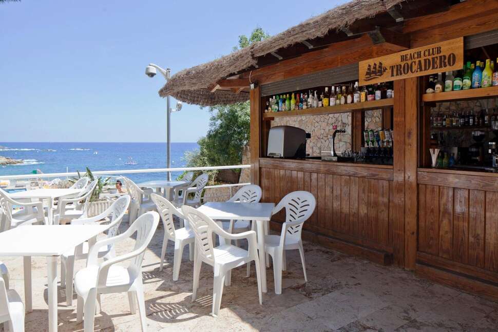 Ein Foto von den Einrichtungen im H-Top Caleta Palace