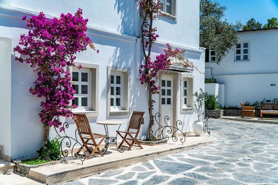 Een foto van het terras bij Manzara Boutique Hotel