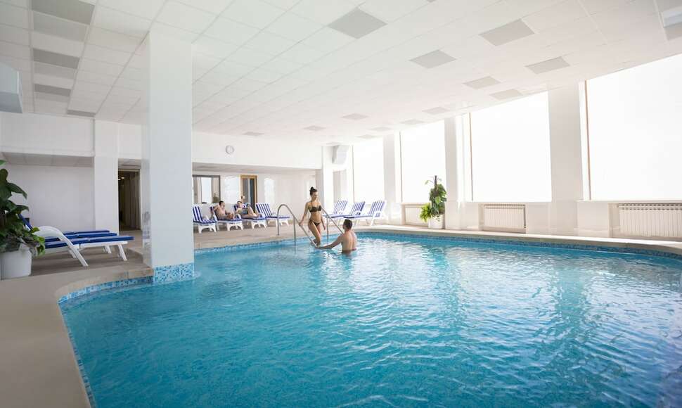 Een foto van het zwembad bij Hotel Istra